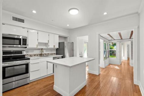 1413 SW 23rd Avenue Fort Lauderdale FL 33312