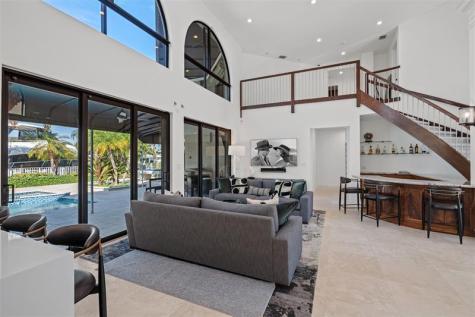 2325 NE 28th Street Lighthouse Point FL 33064
