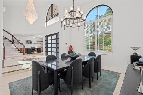 2325 NE 28th Street Lighthouse Point FL 33064