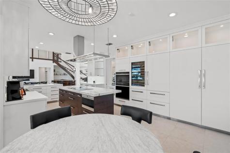 2325 NE 28th Street Lighthouse Point FL 33064