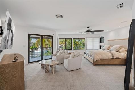 2325 NE 28th Street Lighthouse Point FL 33064