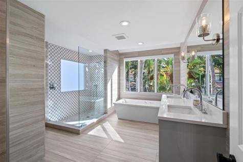 2325 NE 28th Street Lighthouse Point FL 33064