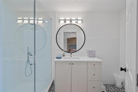 2325 NE 28th Street Lighthouse Point FL 33064
