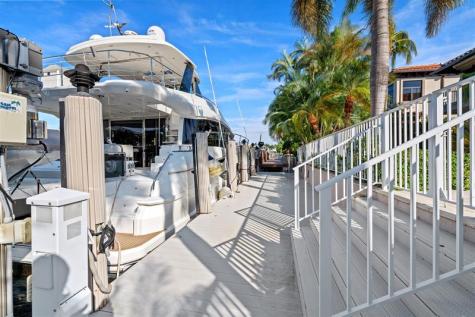 2325 NE 28th Street Lighthouse Point FL 33064