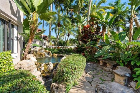 2325 NE 28th Street Lighthouse Point FL 33064