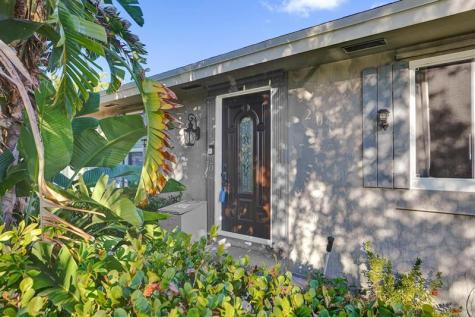 201 SE 24 Avenue Boynton Beach FL 33435