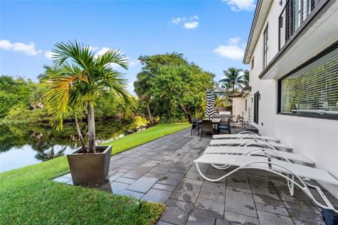 3301 NE 15th Street Fort Lauderdale FL 33304