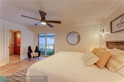 3351 NE 17th Way Oakland Park FL 33334