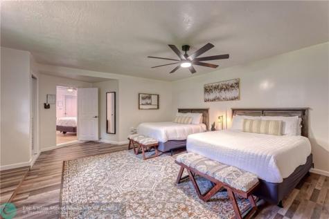 3351 NE 17th Way Oakland Park FL 33334