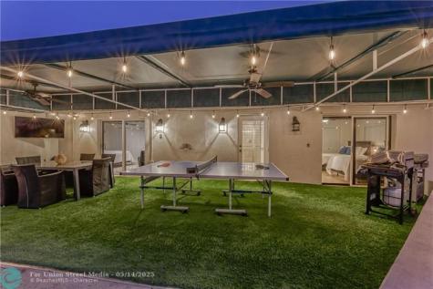 3351 NE 17th Way Oakland Park FL 33334