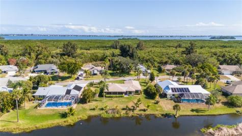 345 W Forest Trail Vero Beach FL 32962