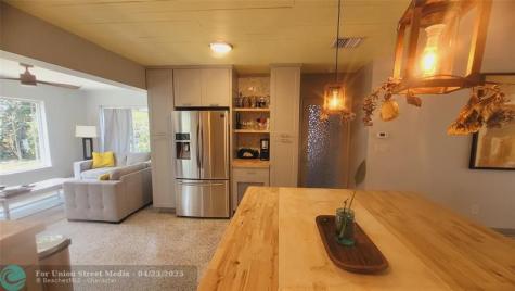 818 NW 28th Court Wilton Manors FL 33311