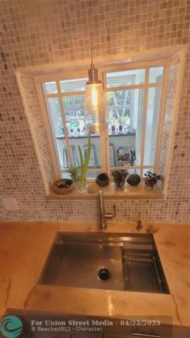 818 NW 28th Court Wilton Manors FL 33311