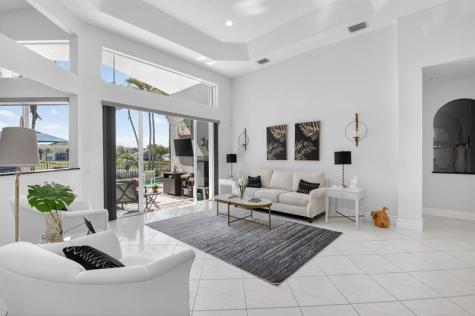 11413 Ohanu Circle Boynton Beach FL 33437
