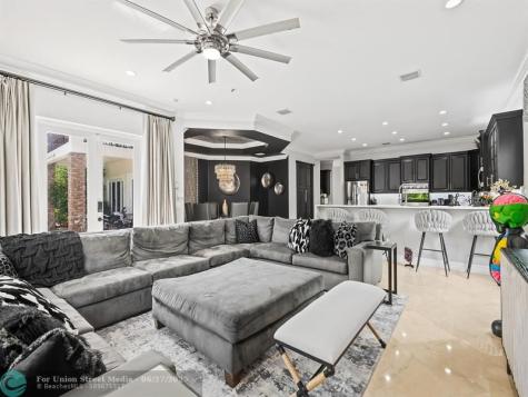 10741 Pine Lodge Trail Davie FL 33328