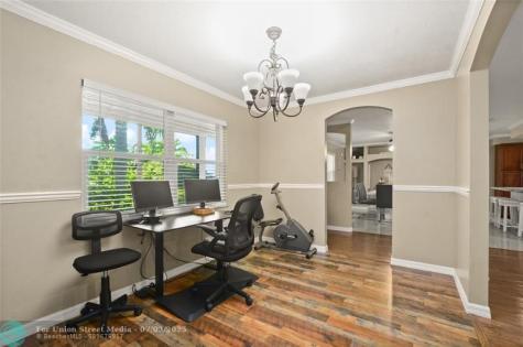 209 7th Lake Hamilton FL 33844