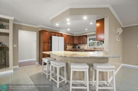 209 7th Lake Hamilton FL 33844