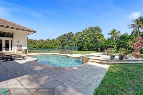 11720 NW 9th Street Plantation FL 33325