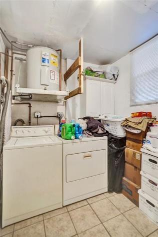 5225 NE 2nd Terrace Oakland Park FL 33334
