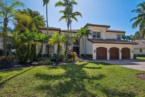 10372 N Lake Vista Circle Davie FL 33328