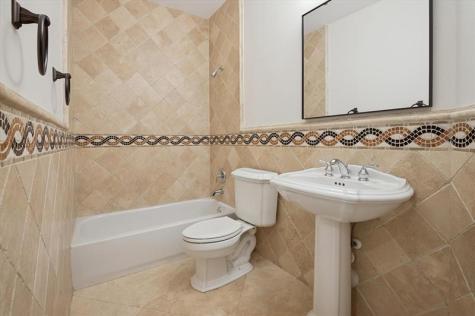 10372 N Lake Vista Circle Davie FL 33328