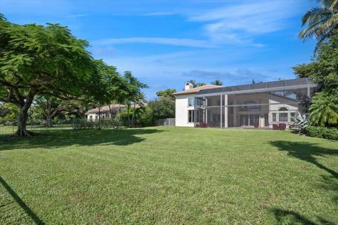 10372 N Lake Vista Circle Davie FL 33328