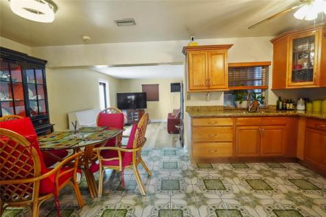 3155 NW 81st Terrace Miami FL 33147