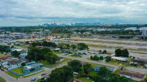 3155 NW 81st Terrace Miami FL 33147