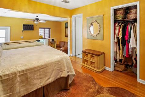 3155 NW 81st Terrace Miami FL 33147