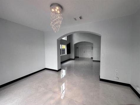14024 SW 132nd Avenue Miami FL 33186