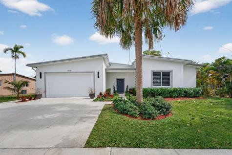 1508 E River Drive Margate FL 33063