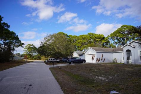 865 N Helm Palm Bay FL 32907