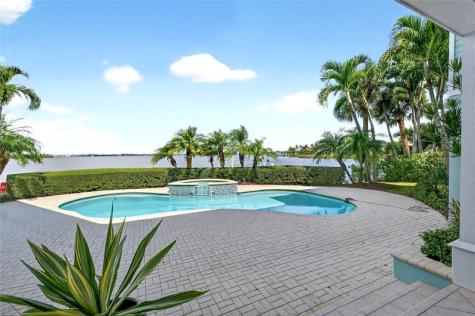 505 Tulip Lane Vero Beach FL 32963