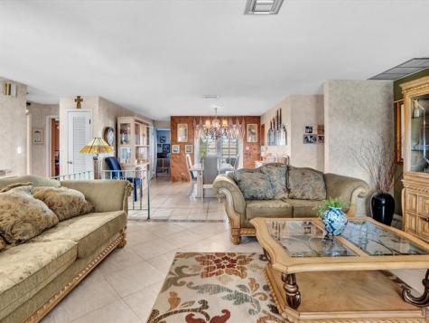 8991 SW 49th Street Cooper City FL 33328