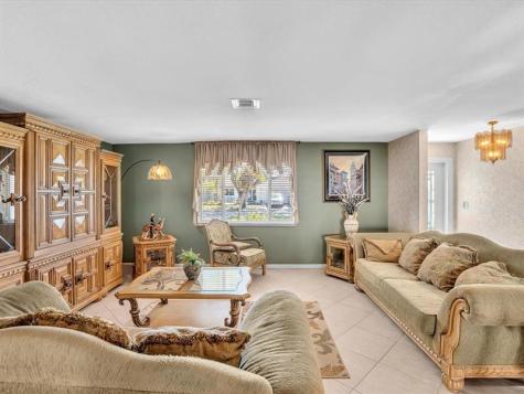 8991 SW 49th Street Cooper City FL 33328