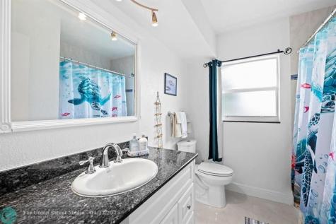 2645 SE 3rd Street Pompano Beach FL 33062