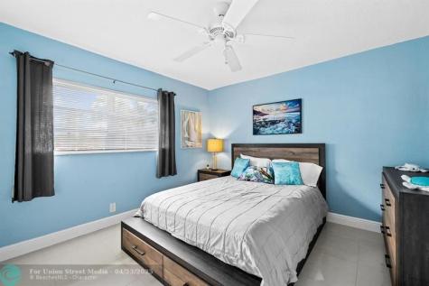 2645 SE 3rd Street Pompano Beach FL 33062
