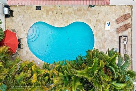 2645 SE 3rd Street Pompano Beach FL 33062
