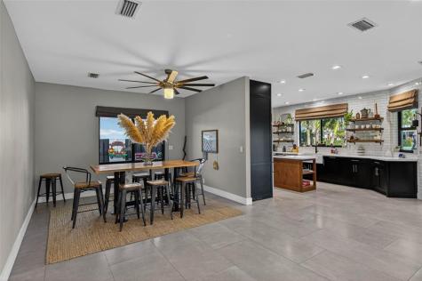 4000 NE 23rd Avenue Lighthouse Point FL 33064
