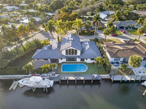 4000 NE 23rd Avenue Lighthouse Point FL 33064