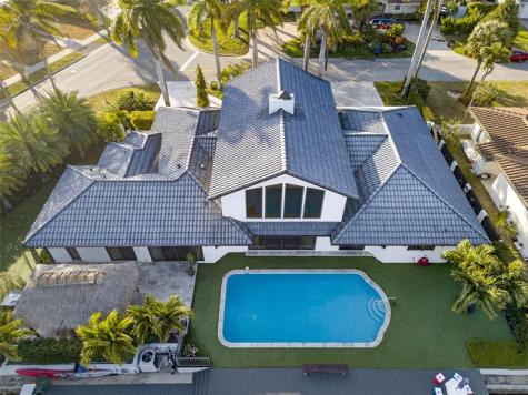 4000 NE 23rd Avenue Lighthouse Point FL 33064