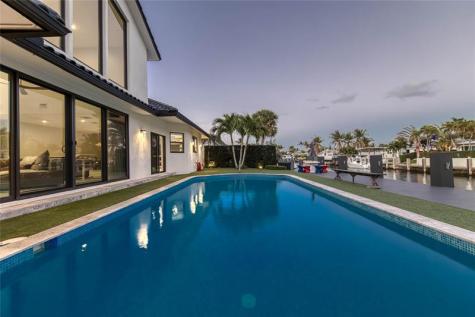 4000 NE 23rd Avenue Lighthouse Point FL 33064