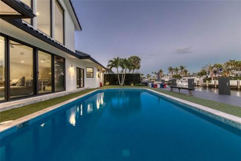 4000 NE 23rd Avenue Lighthouse Point FL 33064