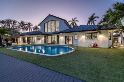 4000 NE 23rd Avenue Lighthouse Point FL 33064