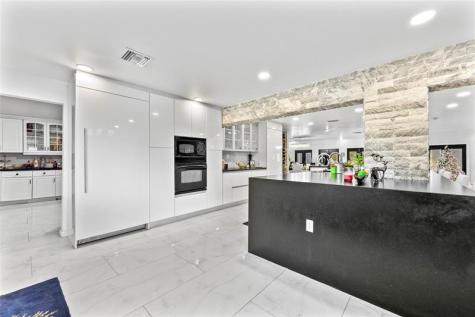4131 NW 99th Avenue Coral Springs FL 33065