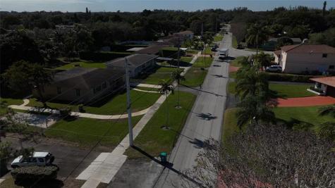 940 NW 151st Street Miami FL 33169
