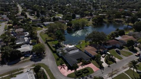 940 NW 151st Street Miami FL 33169