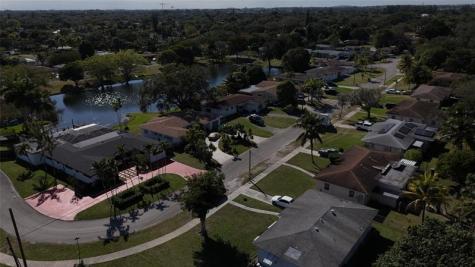 940 NW 151st Street Miami FL 33169