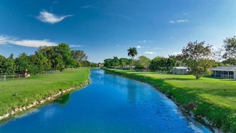 17020 SW 83rd Court Palmetto Bay FL 33157