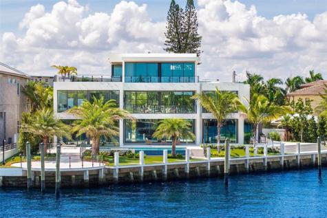 1555 SE 14th Court Deerfield Beach FL 33441